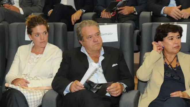 Interpress/Mazzega Pellicani Venezia, 09.10.2012.- Multisa Rossini, inaugurazione del complesso edilizio.- Nella foto la sala più grande 300 posti.- Nella foto da sx l'Ing. Angelica Maritan, il Dott. Valter Maritan della Finross e Mara Rumiz