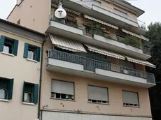 Ragazza tenta il suicidio in Via Einaudi Mestre. Nella foto: l'abitazione della ragazza.
