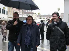 Al Bano gira uno spot per le vie di Mestre