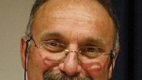 BASCHIERI CHIRIGNAGO: CONSIGLIO COMUNALE. 11 - Il presidente Maurizio Enzo