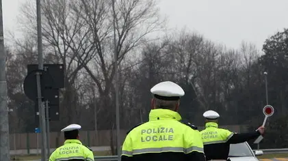 domenica ecologica a Spinea e controlli della polizia blocco traffico spinea