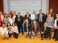 Foto Agenzia Candussi/ Scattolin/ Mestre, ospedale dell'angelo/ Cerimonia di riconoscimento "Ospedale amico dei bambini" e firma del protocollo d'intesa Unicef-Regione Veneto - nella foto consegna certificato