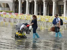 Interpress/M.Tagliapietra Venezia 08.10.2014.- Acqua alta in piazza San Marco.