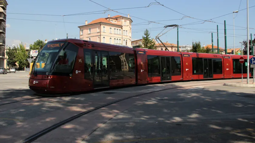 Prove del tram in piazzale Cialdini, Mestre