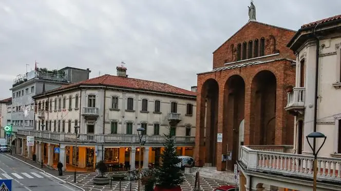 Una veduta di via Piave dall’alto