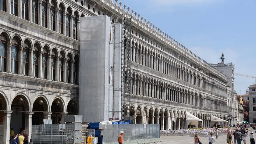 Interpress/M.Tagliapietra Venezia 04.07.2017.- Impalcatura Procuratie Piazza San Marco.