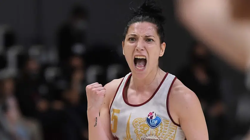 Debora Carangelo.Segafredo Virtus Bologna - Umana Reyer Venezia.Playoff - Semifinali - Gara 1.LBF 2020/2021.Bologna, 26/04/2021.Foto M.Ceretti / Ciamillo - Castoria