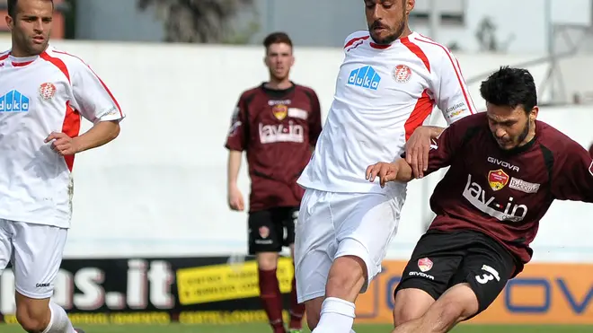 (CRUCCU) PORTOGRUARO 05/05/2013 MATTEO BOEM.PORTOGRUARO (MAGLIA GRANATA) VS ALTOADIGE.N¡3 PONDACO (PORTOGRUARO)...
