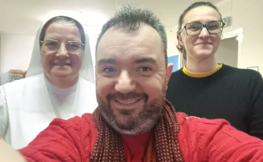 Suor Vittorina, Mattia Berto e Giorgia Chinellato durante il laboratorio teatrale