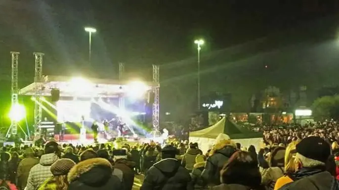 COLUCCI - DINO TOMMASELLA - JESOLO - FESTA DI CAPODANNO CON I BACCO X BACCO E FUOCHI ARTIFICIO