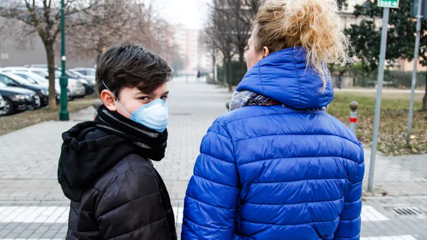 agenzia Candussi. foto dello Smog