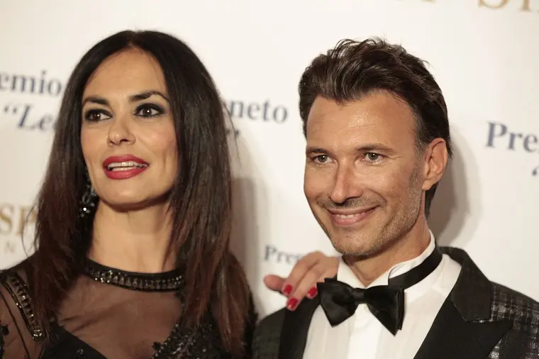 Maria Grazia Cucinotta e l'ideatore del premio, Matteo Tosi