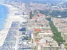 - Jesolo Lido dall'alto e sotto la G House