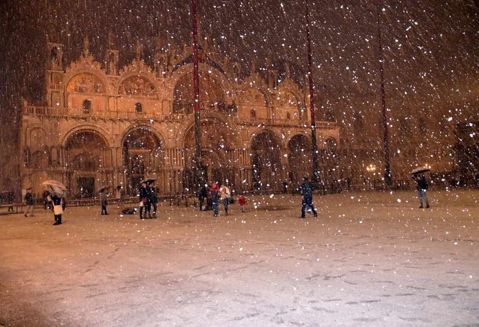 Interpress/Mazzega Venezia, 13.01.2017.- Neve a Venezia, San Marco