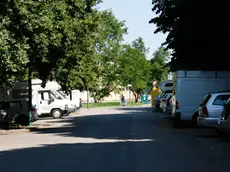 Agenzia Candussi. giornalista Chiarin. Parcheggio Via Casona parco Albanese