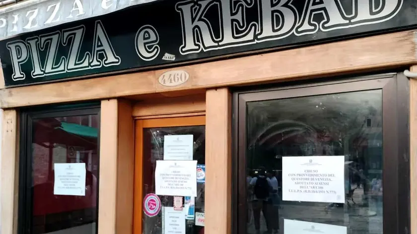 Il takeaway di campo Santi Apostoli