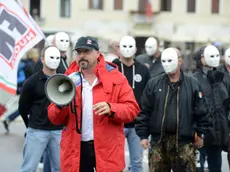 Sebastiano Sartori durante una manifestazione di Forza Nuova