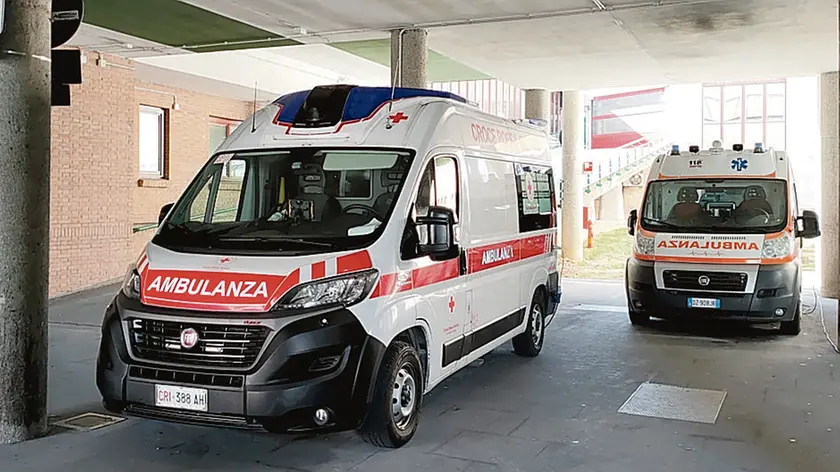 Donna trovata morta dopo la notte in auto