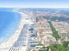 - Jesolo Lido dall'alto e sotto la G House