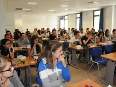 - Gli studenti di economia di Ca' Foscari a lezione ieri al campus di Borgo Ruga