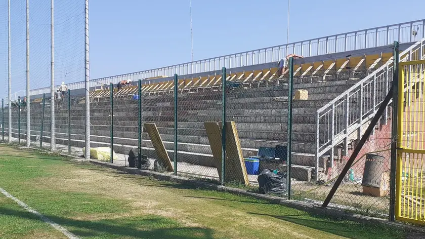 La curva sud dello stadio Ballarin