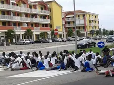 BON - DINO TOMMASELLA - ERACLEA - MANIFESTAZIONE DEI MIGRANTI IN VIA DANCALIA