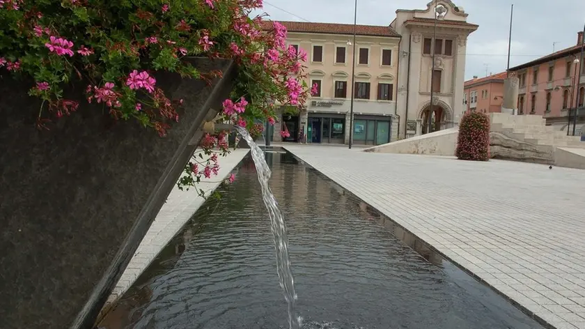 SAN DONA' DI P. - FGAVAGNIN - COLUCCI - RIPRISTINO DEL FUNZIONAMENTO DELLA FONTANA IN PIAZZA INDIPENDENZA