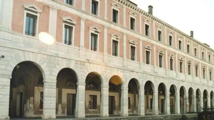 19990930 TRIBUNALE CIVILE NELLA FOTO IL TRIBUNALE CIVILE E PENALE DI RIALTO A VENEZIA ( /InterPress ) Il tribunale di Venezia, sede della Corte d'Appello