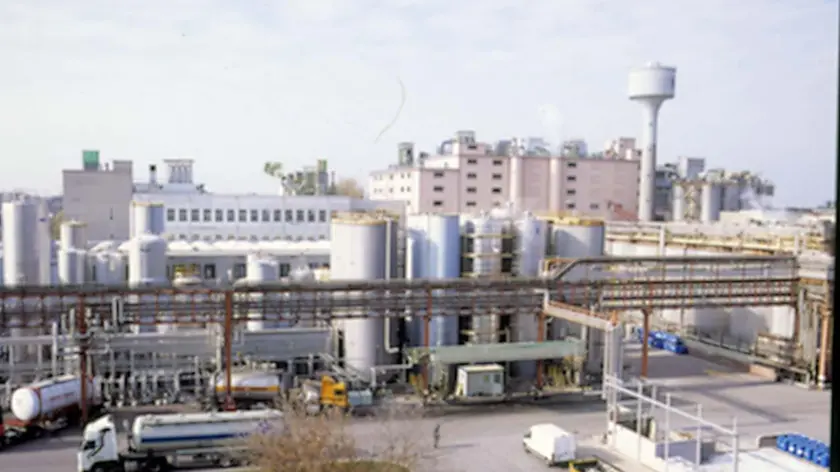 Un’immagine della Reckitt Benckiser, una delle principali industrie chimiche dell Riviera