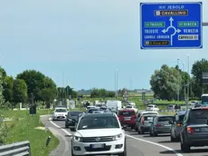 MORSEGO - DINO TOMMASELLA - JESOLO - TRAFFICO SULLE STRADE PER LA SPIAGGIA E PARCHEGGI PIENI GIA' DAL PRIMO MATTINO