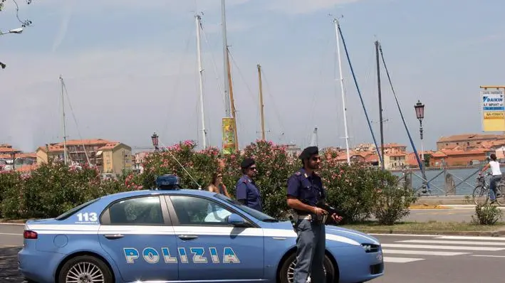 Baschieri mph05a Elisabettao Donaggio..Chioggia: nuova Alfa 159 in dotazione alla Polizia