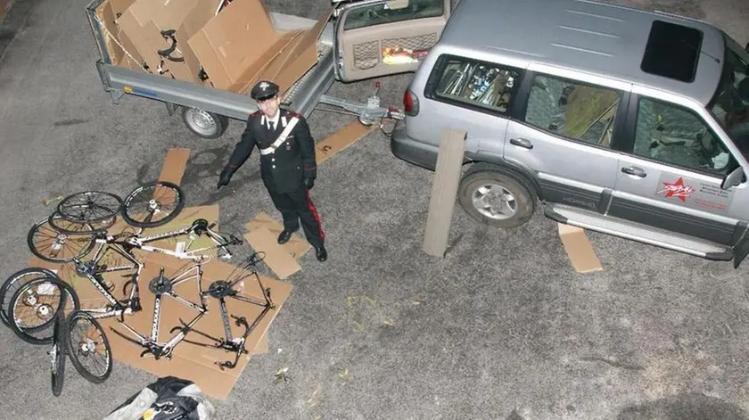 fgavagnin dpolo portogruaro ARRESTATI DUE GIOVANI SORPRESI CON BICICLETTE DI MARCA RUBATE LA NOTTE PRECEDENTE