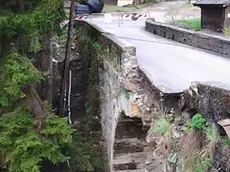 Il ponte Malon di Auronzo, una parte era ceduta nel 2014