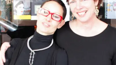 Libreria Ulisse in via Querini, Mestre. Nella foto le titolari Barbara Cibin e Stefanie Hoben.