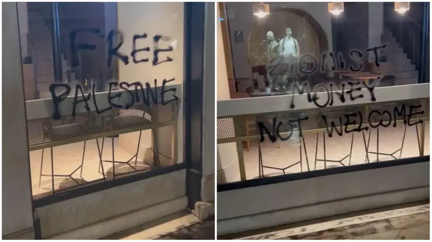 Le scritte comparse sulle vetrine di Starbucks