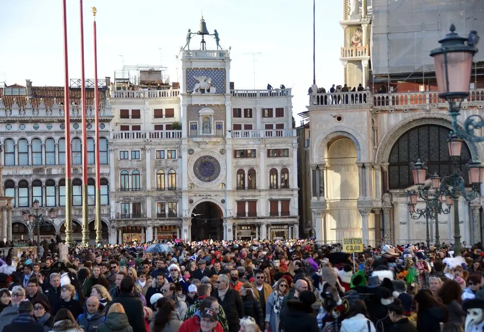 Interpress/Mazzega Venezia, 25.02.2017.- Carnevale di Venezia in Piazza San Marco.-