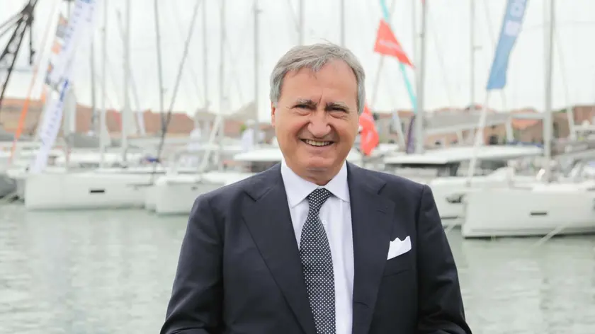 Il sindaco Luigi Brugnaro all'apertura del Salone nautico