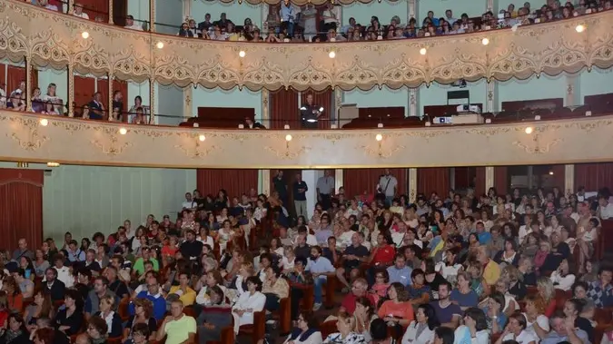INTERPRESS/GF.TAGLIAPIETRA. 25.08.2014.- ASSEMBLEA DEI DIPENDENTI CUMUNALI AL TEATRO GOLDONI