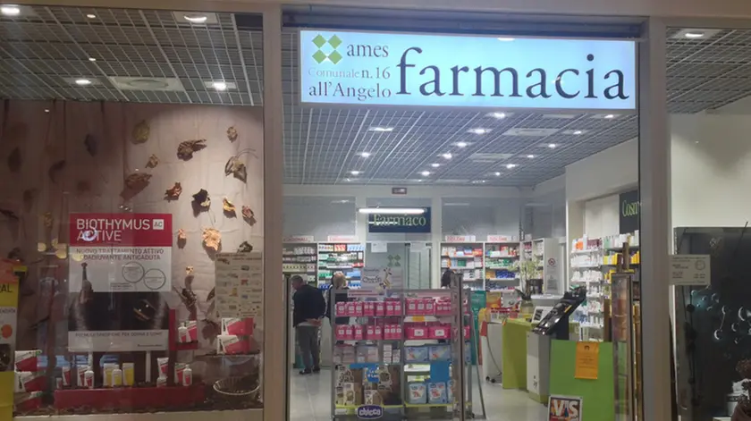 Nuova farmacia al centro comm.le Auchan Mestre