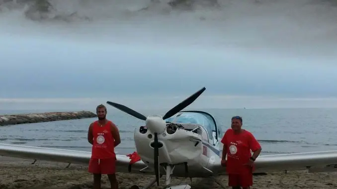 DE POLO - DINO TOMMASELLA - CAORLE - RECUPERO DELL'AEREO CADUTO IN MARE