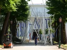 Il Padiglione Italia in fondo ai Giardini