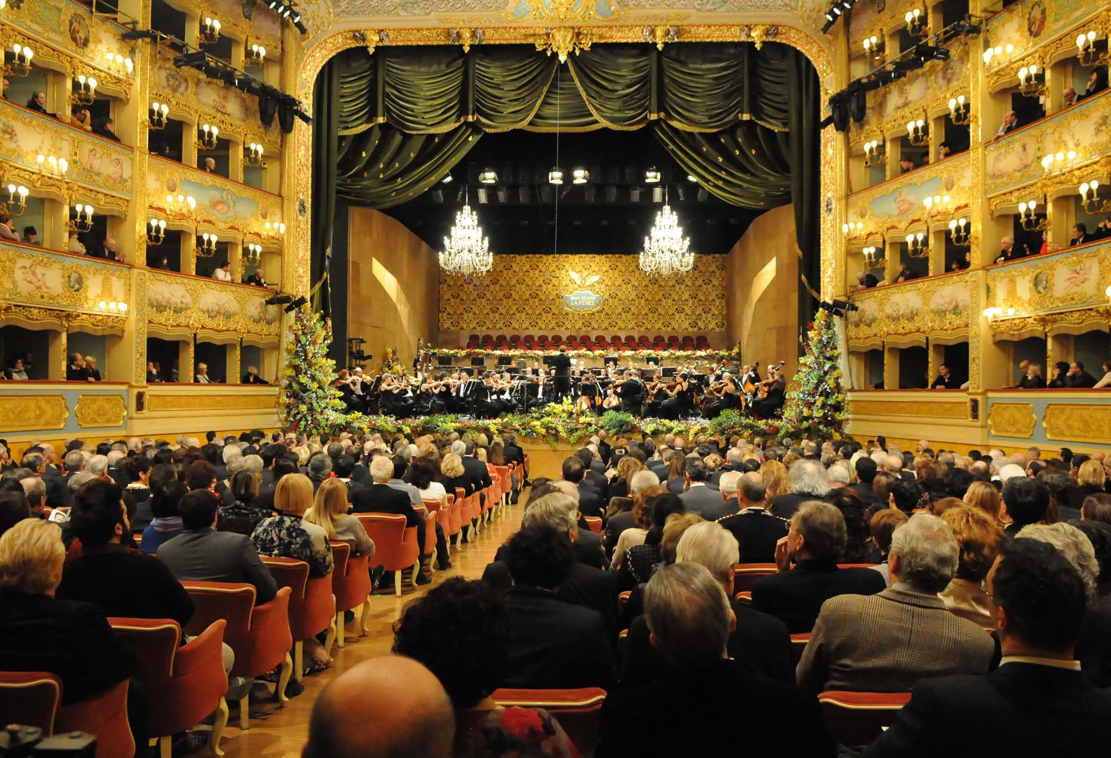Interpress/Mazzega Morsego Venezia 01.01.2015.- Teatro La Fenice, Concerto di Capodanno 2015.-