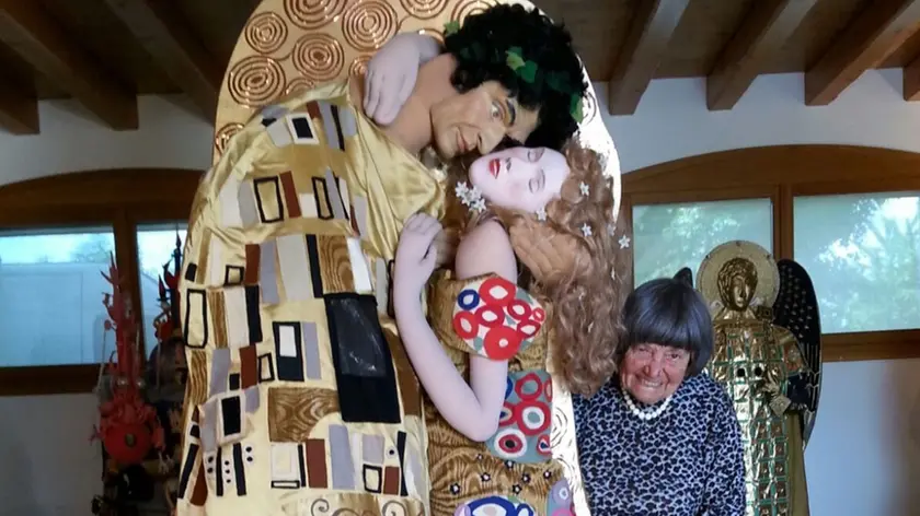 La costumista Rossana Molinatti con “Il bacio” di Klimt