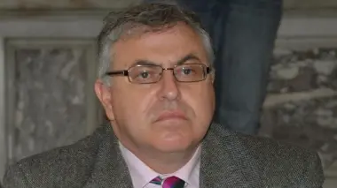 Il sindaco Romano Tiozzo sotto accusa della lista Forza Marina