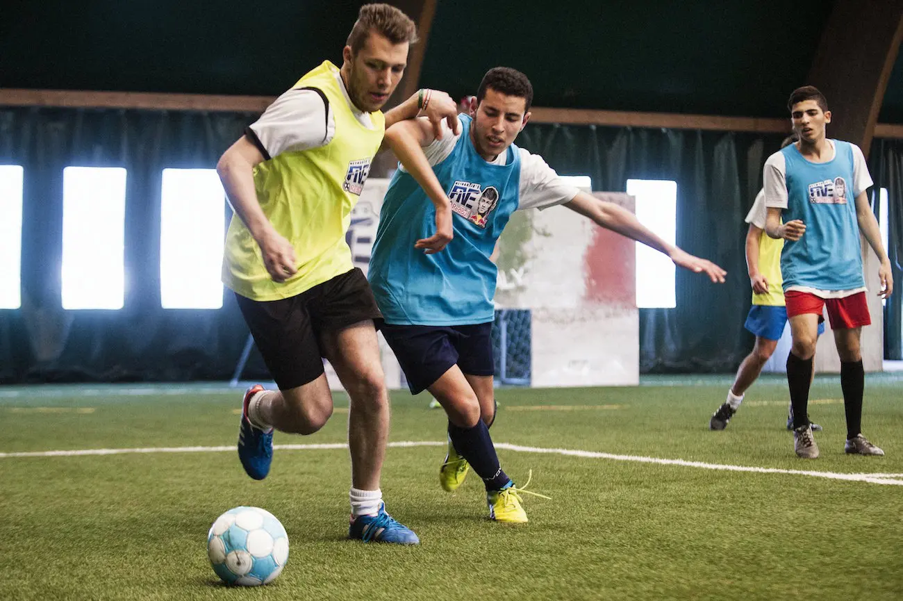 Una fase di gioco durante il torneo al Palasport dell'Arsenale (foto Alessandro Dealberto)