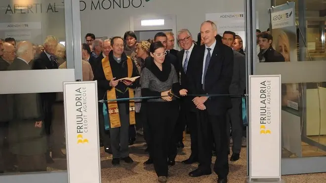 © foto gavagnin SAN DONA' DI PIAVE inaugurazione banca friuladria DIR. CROSARA 19-11-13