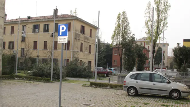 Parcheggi riservati ai condomini di piazza Mercato, da presto a disposizione della cittadinanza tutta in seguito alle trasformazioni della viabilità dovute al tram