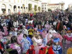 DEPOLO FOTO GAVAGNIN SAN DONA CARNEVALE IN PIAZZA 2007 -