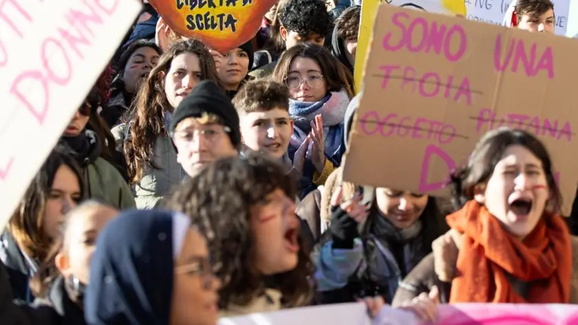 Una manifestazione contro la violenza di genere (foto Interpress)