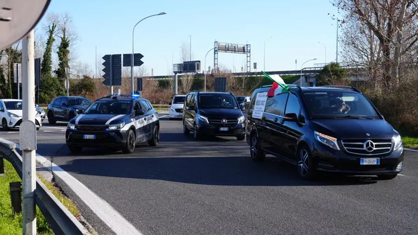 Il corteo Ncc (foto Pòrcile)